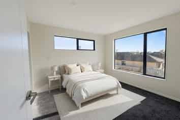 47B Cambridge Terrace, Papatoetoe