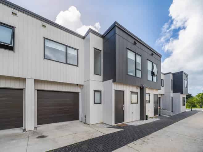 64D Union Street, Howick