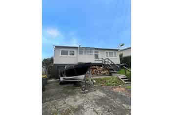147 Vipond Road, Stanmore Bay
