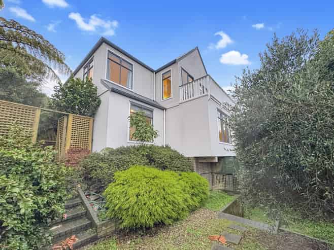 54 Cunliffe Street, Johnsonville
