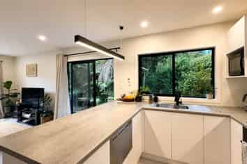 1/29a Churchouse Road, Greenhithe