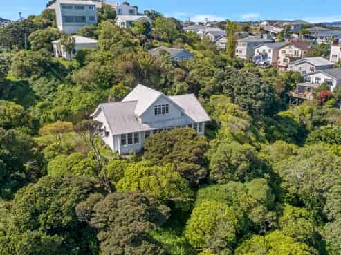 5 Busaco Road, Hataitai