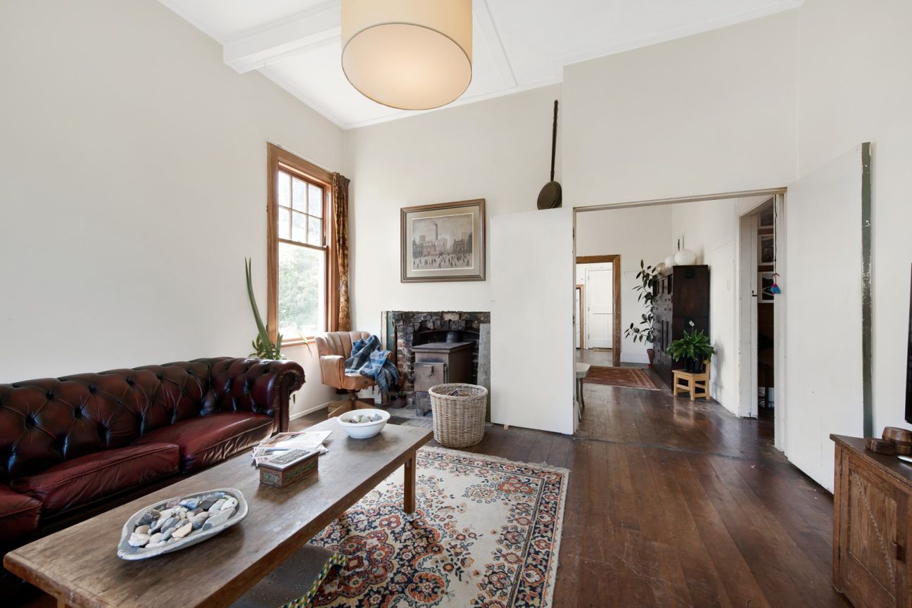 Character villa with endless potential - Ansicht 4