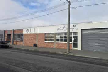 North Facing Industrial Warehouse/Workshop