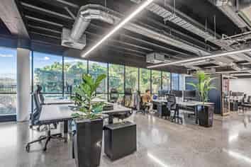 HIGH-PROFILE OFFICE NEXT TO THE CRL
