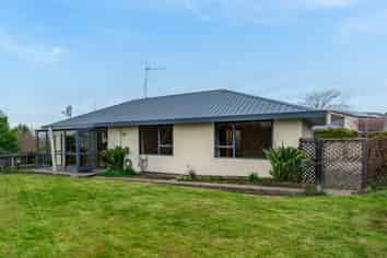 22A Carlisle Place, Marchwiel