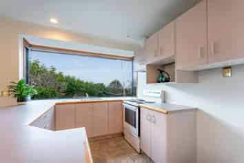 22A Carlisle Place, Marchwiel