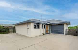 22A Carlisle Place, Marchwiel