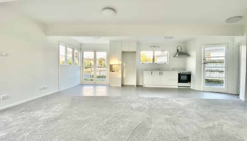 32 Cape Road, Mangere