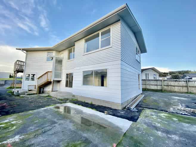 32 Cape Road, Mangere