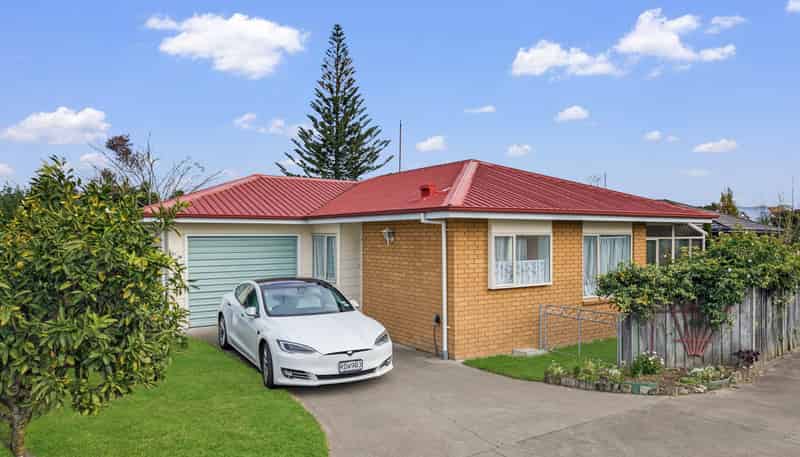 1/16 Alan Styles Place, Greenmeadows