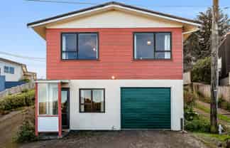 37A Whanake Street, Titahi Bay