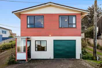 37A Whanake Street, Titahi Bay