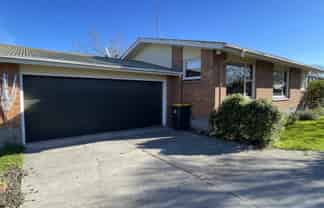 42 Miller Avenue, Allenton