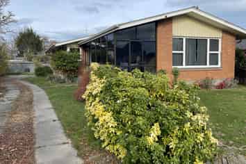 42 Miller Avenue, Allenton