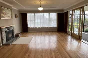 42 Miller Avenue, Allenton