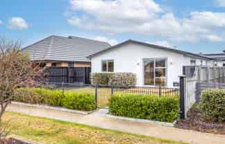 40 Whakatipu Street, Pegasus