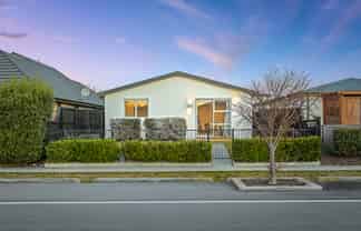40 Whakatipu Street, Pegasus
