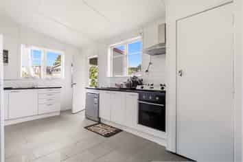 14A Taumarunui Street, Taumarunui
