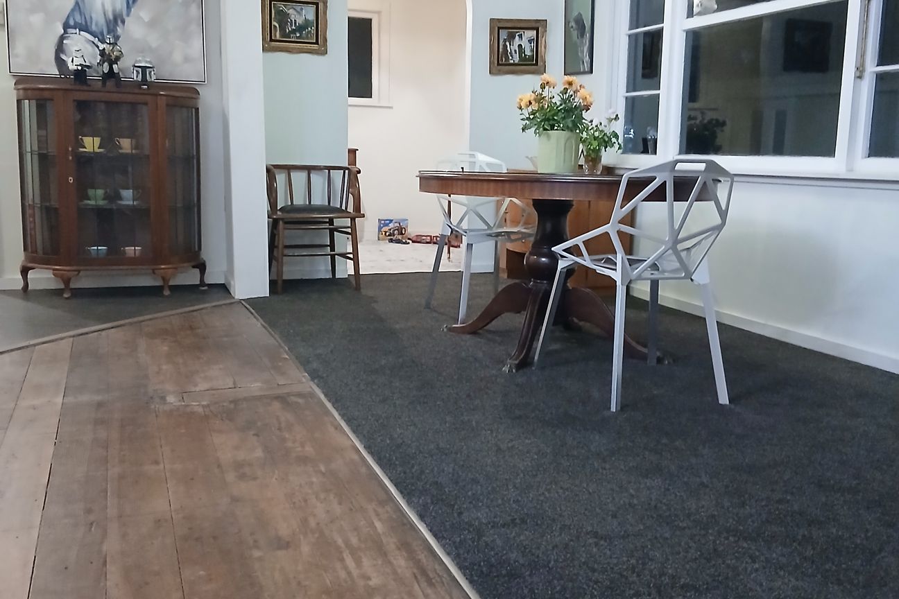 Charming Character Villa - Walk to Town! – další