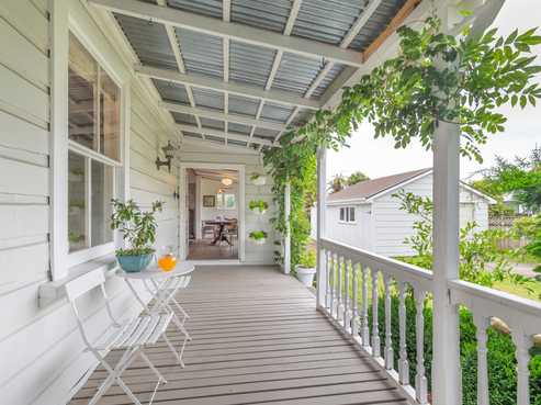 165 Cambridge Street, Levin