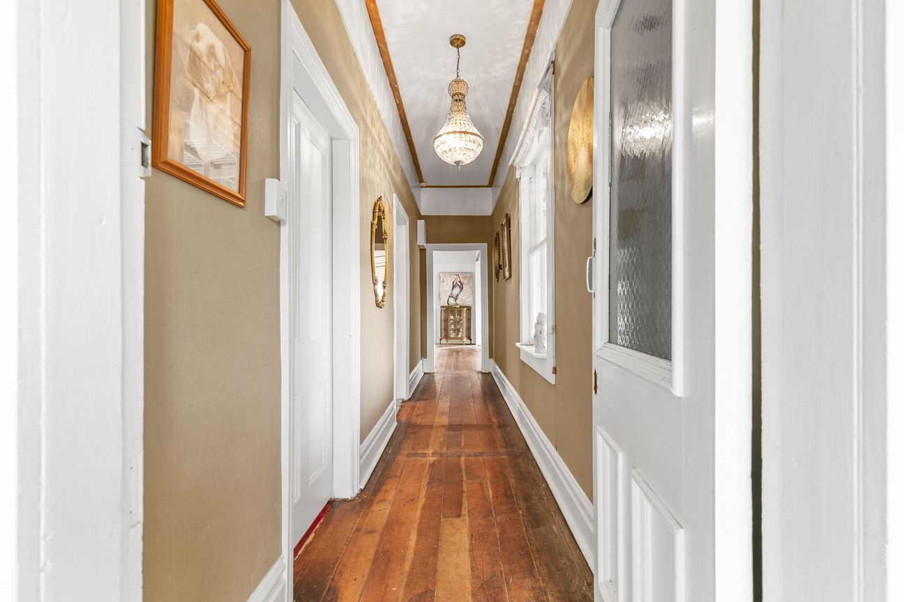 Charming Character Villa - Walk to Town! – pohled 4