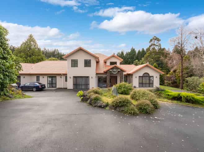 Road Sun Tourist Lodge -  Mortgagee Sale