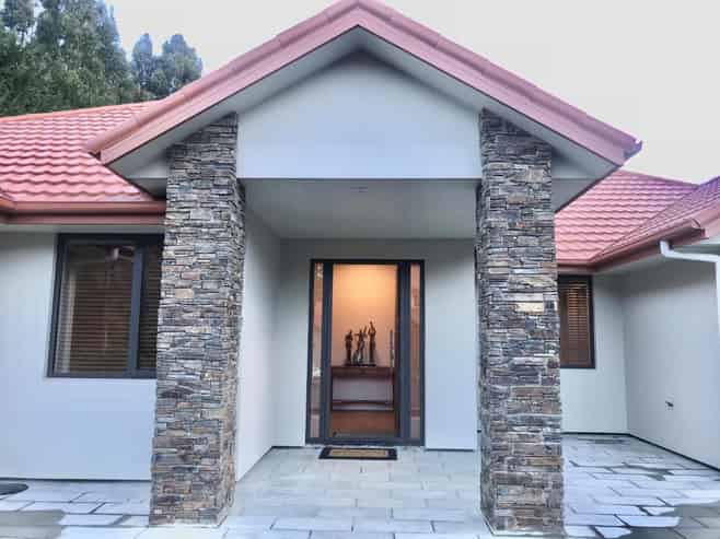 Road Sun Tourist Lodge -  Mortgagee Sale