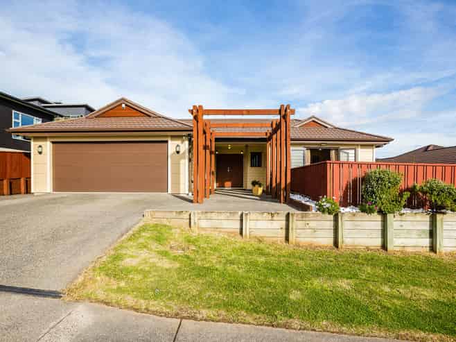 16 Frances Brown Avenue, Aotea