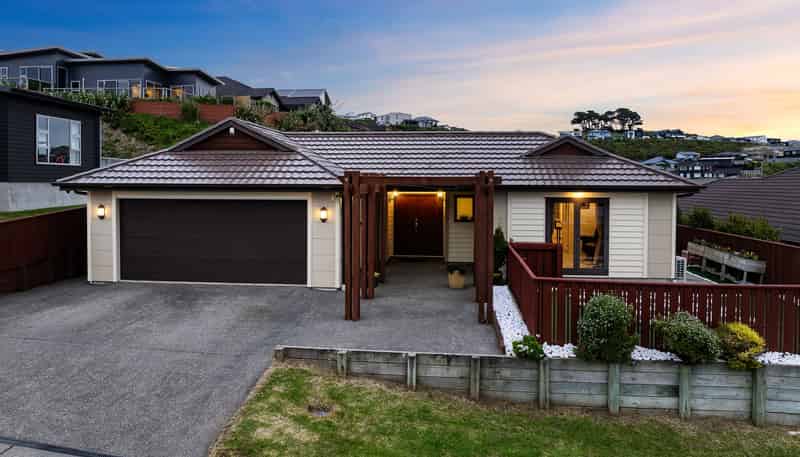 16 Frances Brown Avenue, Aotea