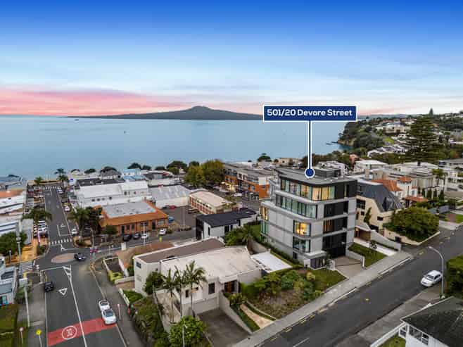 501/20 Devore Street, Saint Heliers