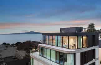 501/20 Devore Street, Saint Heliers
