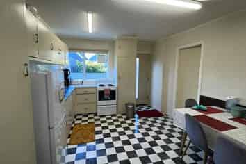 4/51 Winter Street, Ashburton