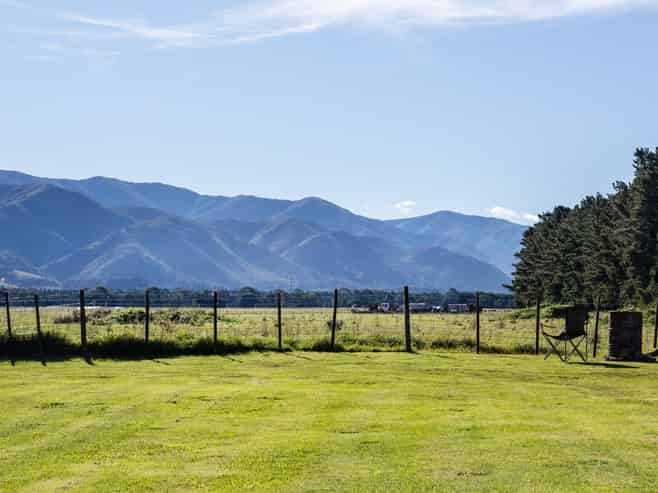1303 State Highway 2, Tauherenikau