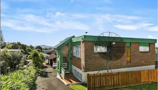 1/457 Glenfield Road, Glenfield