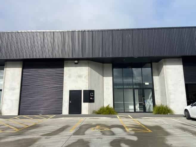 Te Rapa Near New Industrial Unit