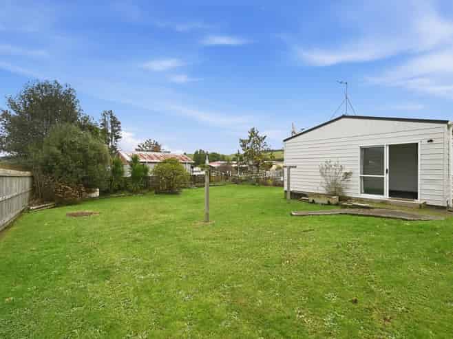 330 Clayton Road, Pukehangi