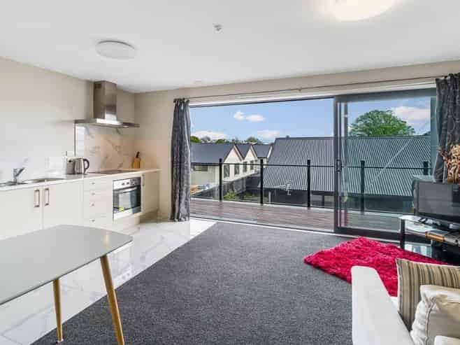 523/120 Stanmore Road, Linwood