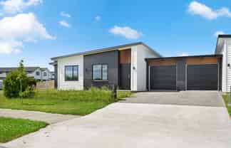 1/2 Tokerau Drive, Rototuna