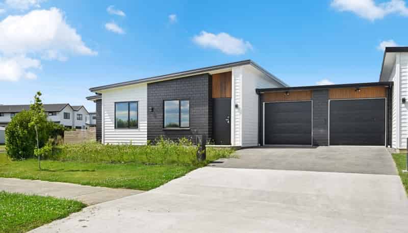 1/2 Tokerau Drive, Rototuna