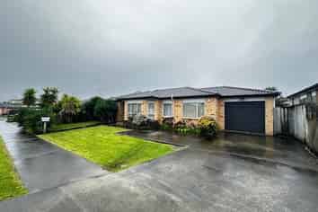 5 Shayla Place , Favona