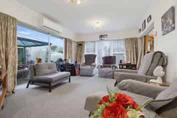 22 Roger Street, Pukehangi
