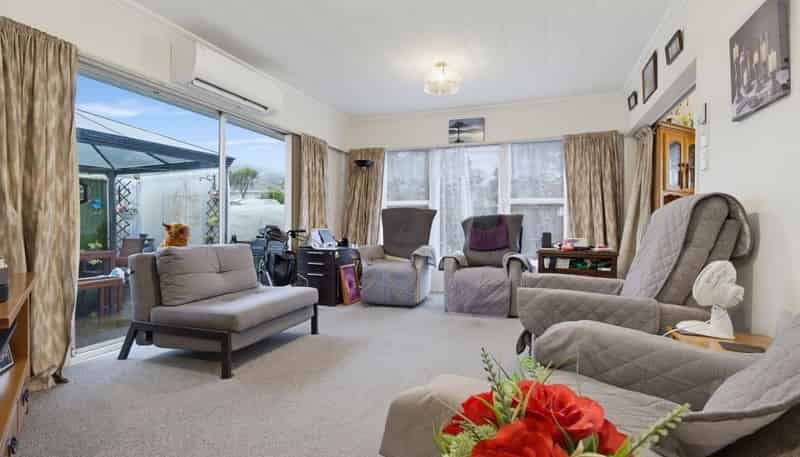 22 Roger Street, Pukehangi