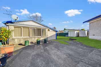 22 Roger Street, Pukehangi