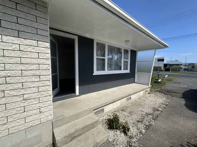 1/215 Swanson Road, Henderson