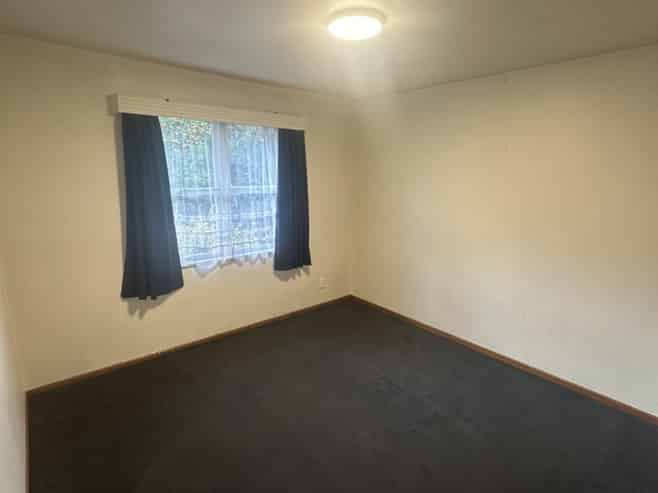 1/215 Swanson Road, Henderson
