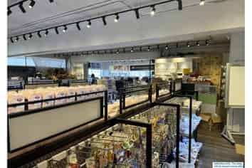 Coveted Dominion Road dual-frontage high-traffic