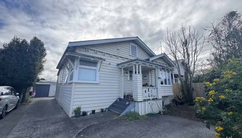 2/415 Sandringham Road, Sandringham