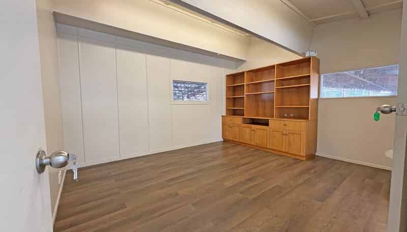 Unit J/4 Morrin Road, Mount Wellington