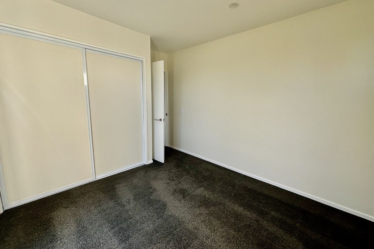 2/8b Huia st - Więcej